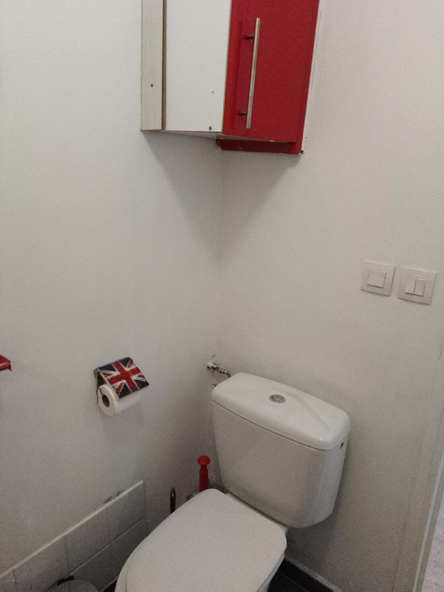 Guesthouse Familial Pour 2,3,4 Personnes De 44M2- Accessible Handic -Rez De Chaussee-Vues Sur Rue Et Patio Prive - Sejour, Chambre Separee-Cuisine,Salle De Bain,Lit Double Et Canape-Lit 2Pers-Entree De La Rue Berzelius-5 Minutes Du Metro Brochant-Lig Paris Dış mekan fotoğraf